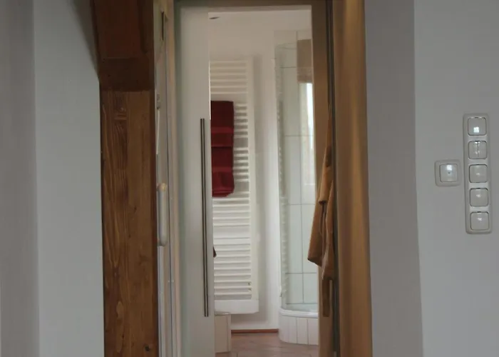 Zum Gruenen Baum Komfort Inn *